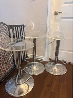 3 Acrylic barstools