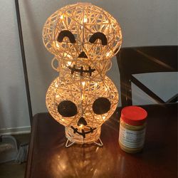 Skeleton Light