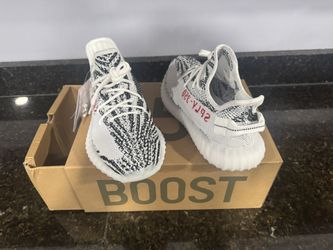 Adidas Yeezy Boost 350 V2 Zebra Clean Condition for Sale in Albany, NY -  OfferUp
