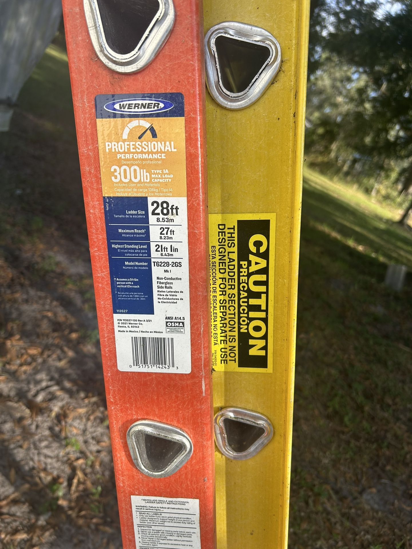 28 Feet Ladder For Sale