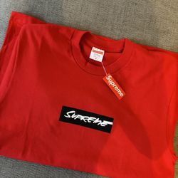 Supreme Futura Box Logo Tee Brand New Size Small 