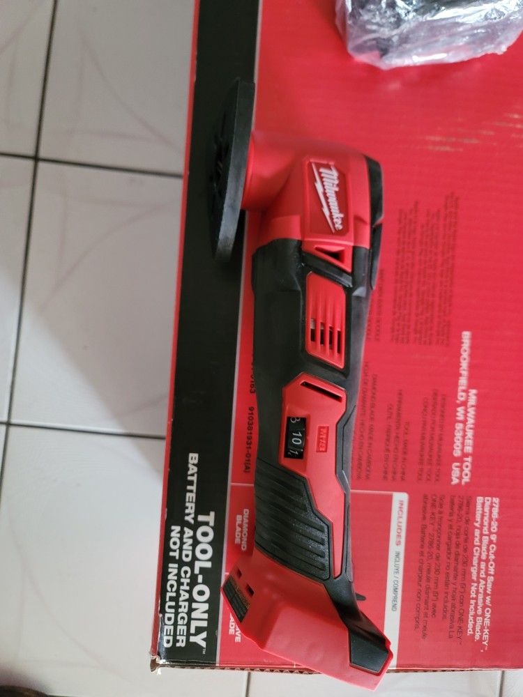 Multi Tool Milwaukee