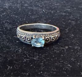 Vintage Sterling Silver blue topaz ring