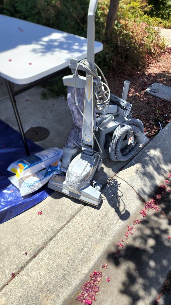 Kirby The Ultimate G Series Diamond Edition Vacuum Cleaner