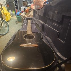 Walden Acoustic Electric Guitar