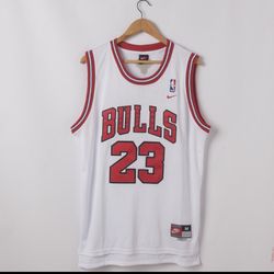 🔥medium Michael Jordan Chicago Bulls Nba Jersey And Shorts🏀New NBA Jerseys Are In!! Tons Of Options!