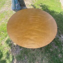 Round Mid-Century Modern Dining Table – Acorn Finish (Seats 4)