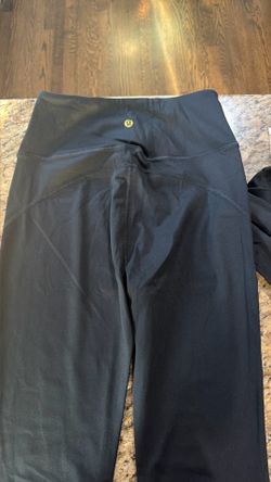 Lululemon Set Defined Jacket And Flared Leggings