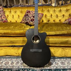 Martin Custom X Black GPC-X1E Electric/Acoustic Guitar & Hard Case