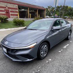 2024 Hyundai Elantra