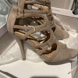 Lc Heels Size 6.5