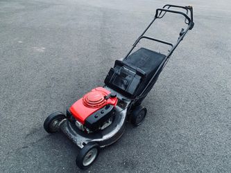Honda Commercial Gas Self Propelled Lawnmower