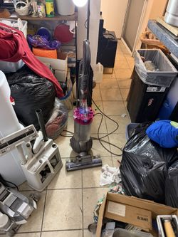 Dyson DC65 Animal Upright Vacuum Cleaner
