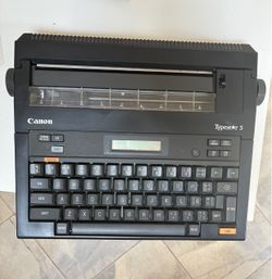 Canon TypeStar 5 typewriter