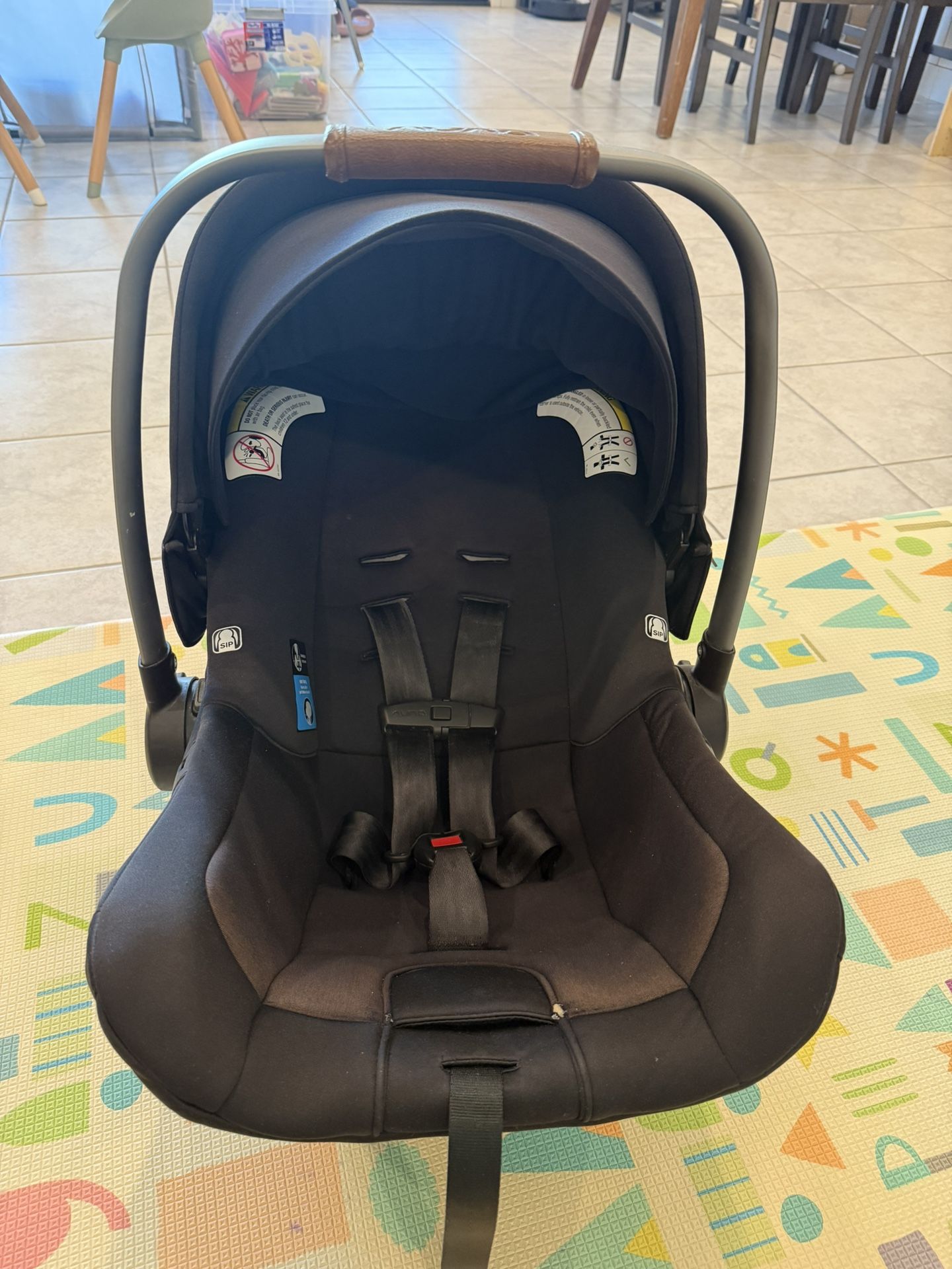 Nuna Pipa Lite LX Uppababy adapter