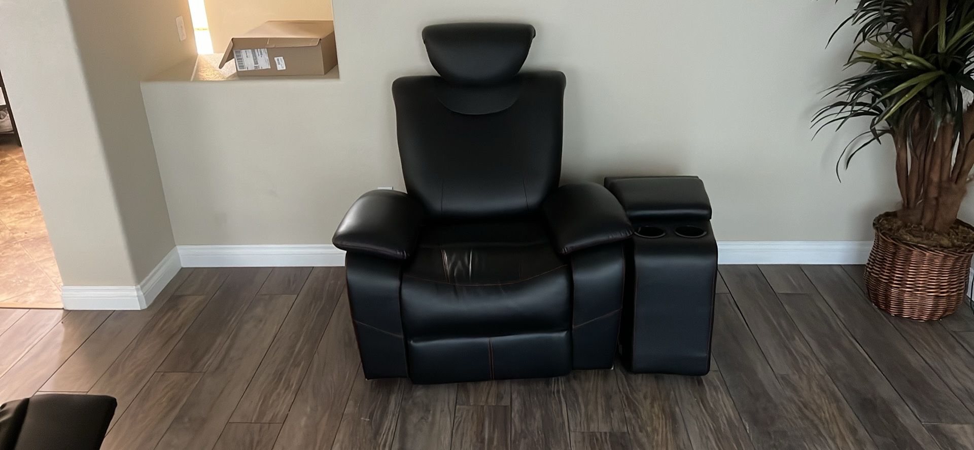 Movie theater Chairs Used for Sale in Corona, CA OfferUp