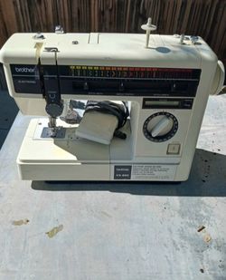 Brother VX-950 electronic sewing machine