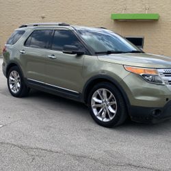2012 Ford Explorer