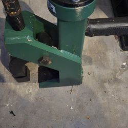 Manual Bead Breaker