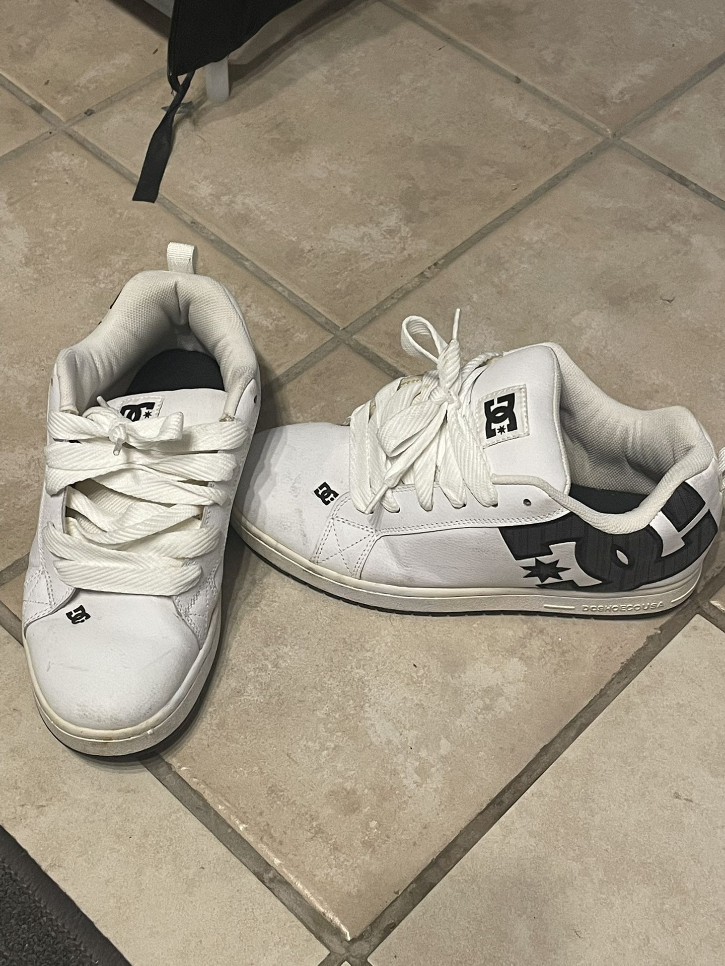 10.5 Men’s DC Shoes