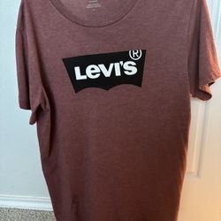 Levi’s T Shirt
