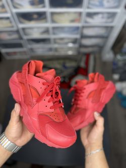 Nike Huaraches (Red)