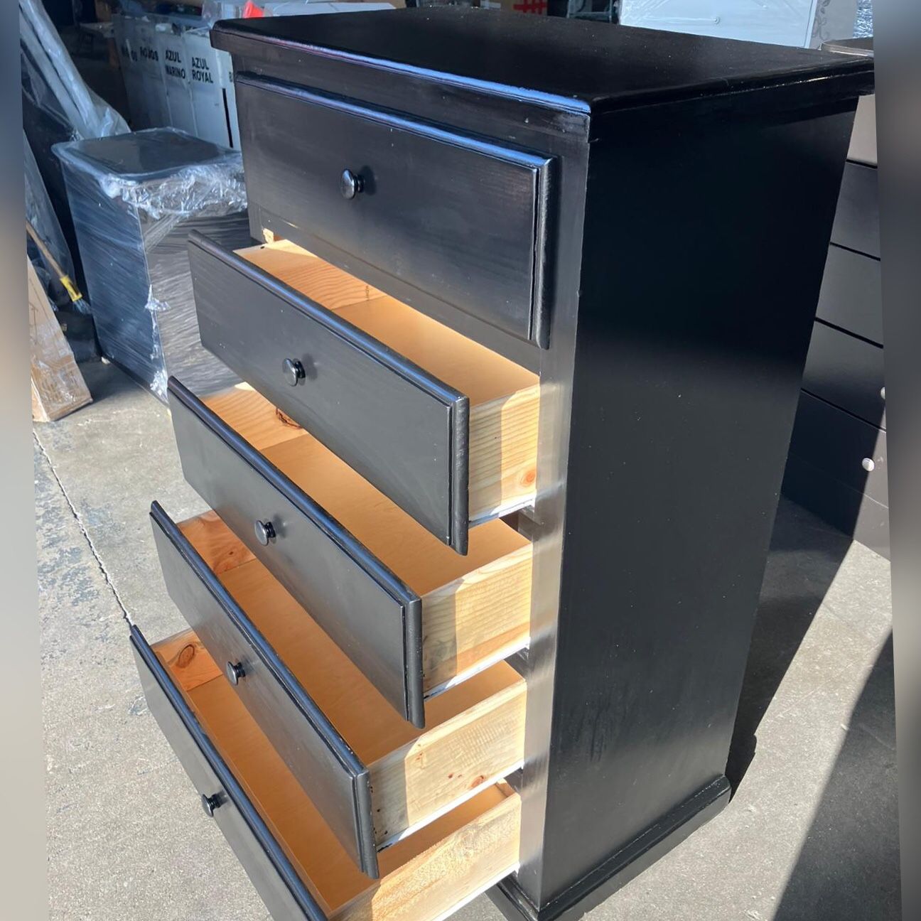 Dresser