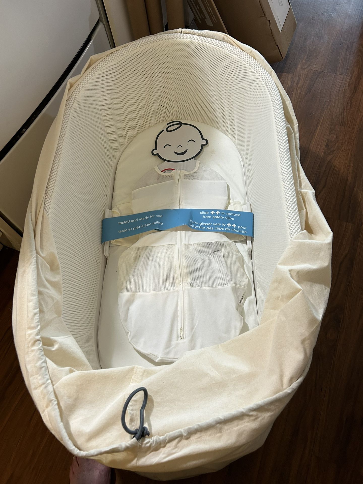 snoo smart sleeper - Main Image