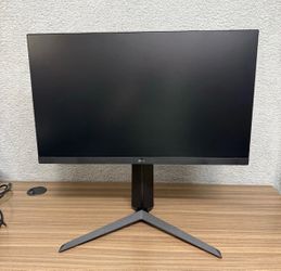 LG ULTRAGEAR 27” Gaming Monitor