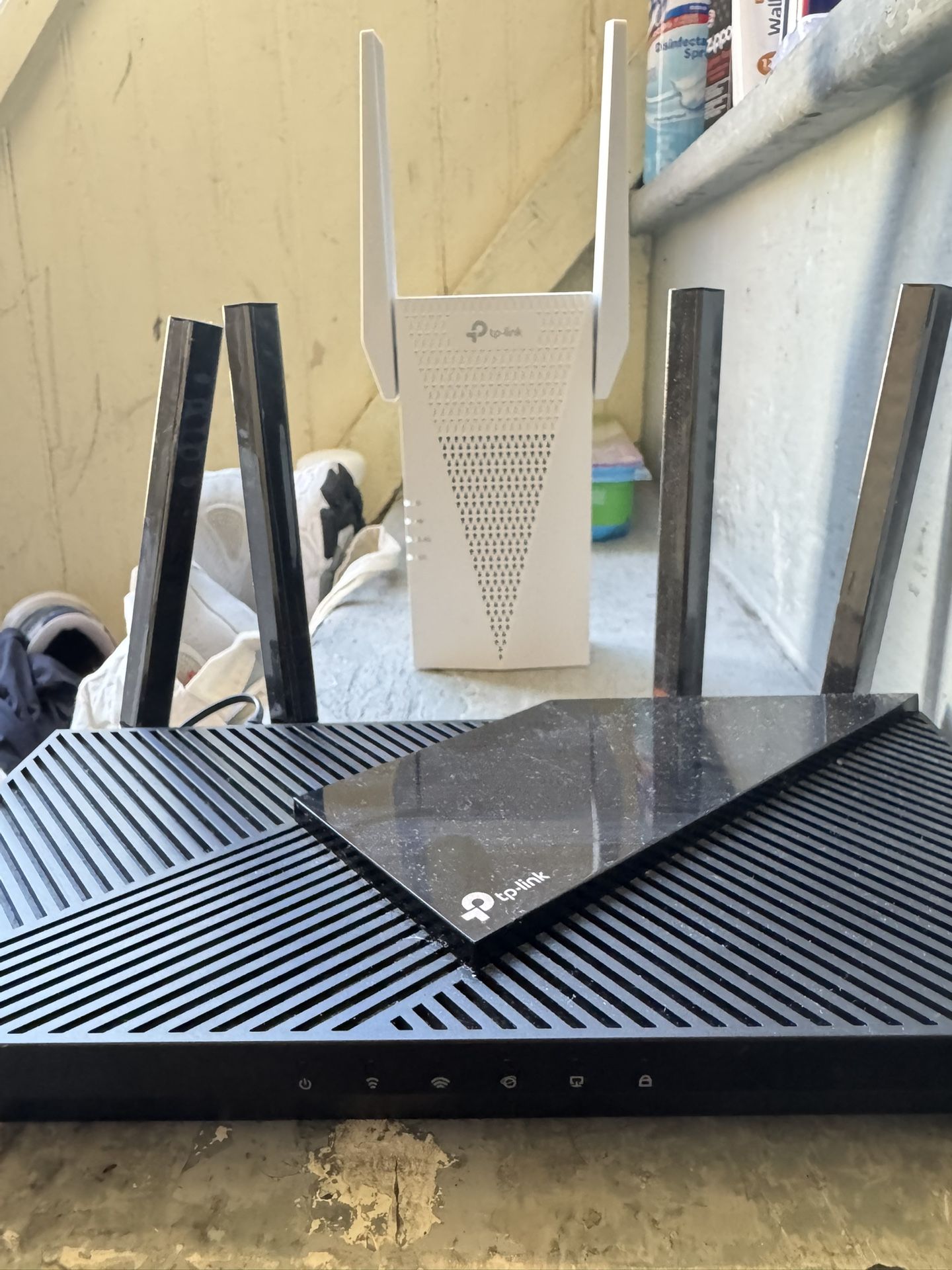 TP Link Router and Range Extender