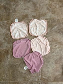 Baby girl wash cloths