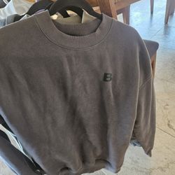 Blakely Oversized Sweatshirt B Lettering