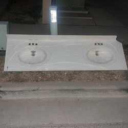 Dual Sink
