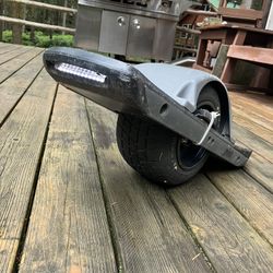 onewheel pint