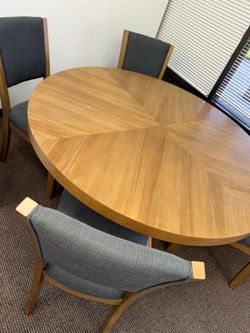 Round Wood Dining Table with 4 Chairs