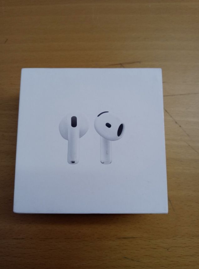 AirPod 4