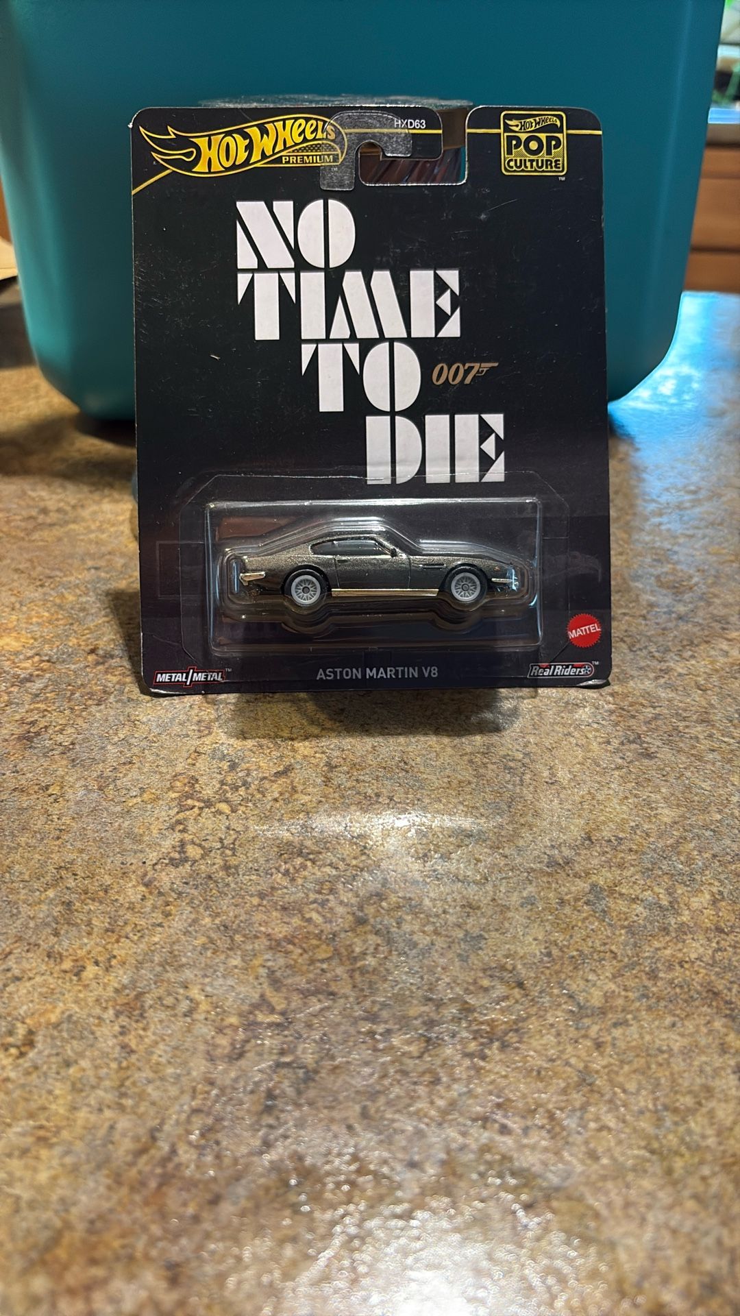 Hot Wheels Premium - Pop Culture 007 No Time To Die Aston Martin V8