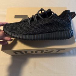Yeezy Boost 350 “Pirate Black”