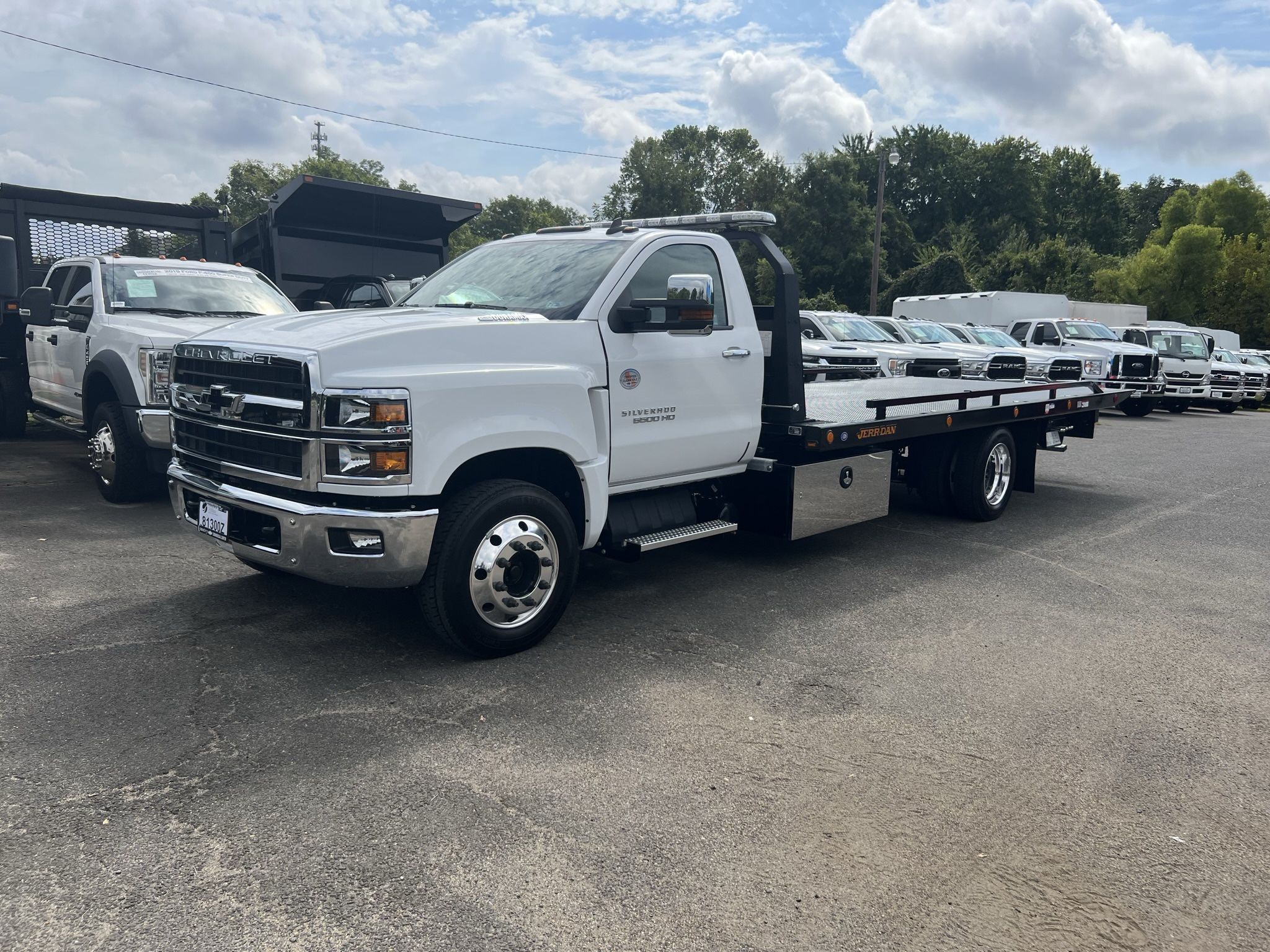 2022 Chevrolet Silverado 6500 HD