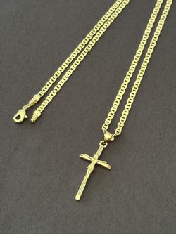 Small Jesus on Cross with 22 inch Mariner chain