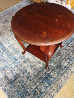 22" round side table need to be refurbished pickup only cash