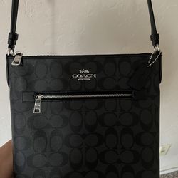 Black Coach Purse & Wallet