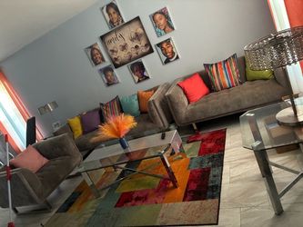 3 sofas, 3 tables