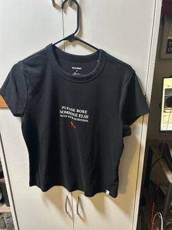 Old Navy - Devil Wears Prada promotional shirt size xl