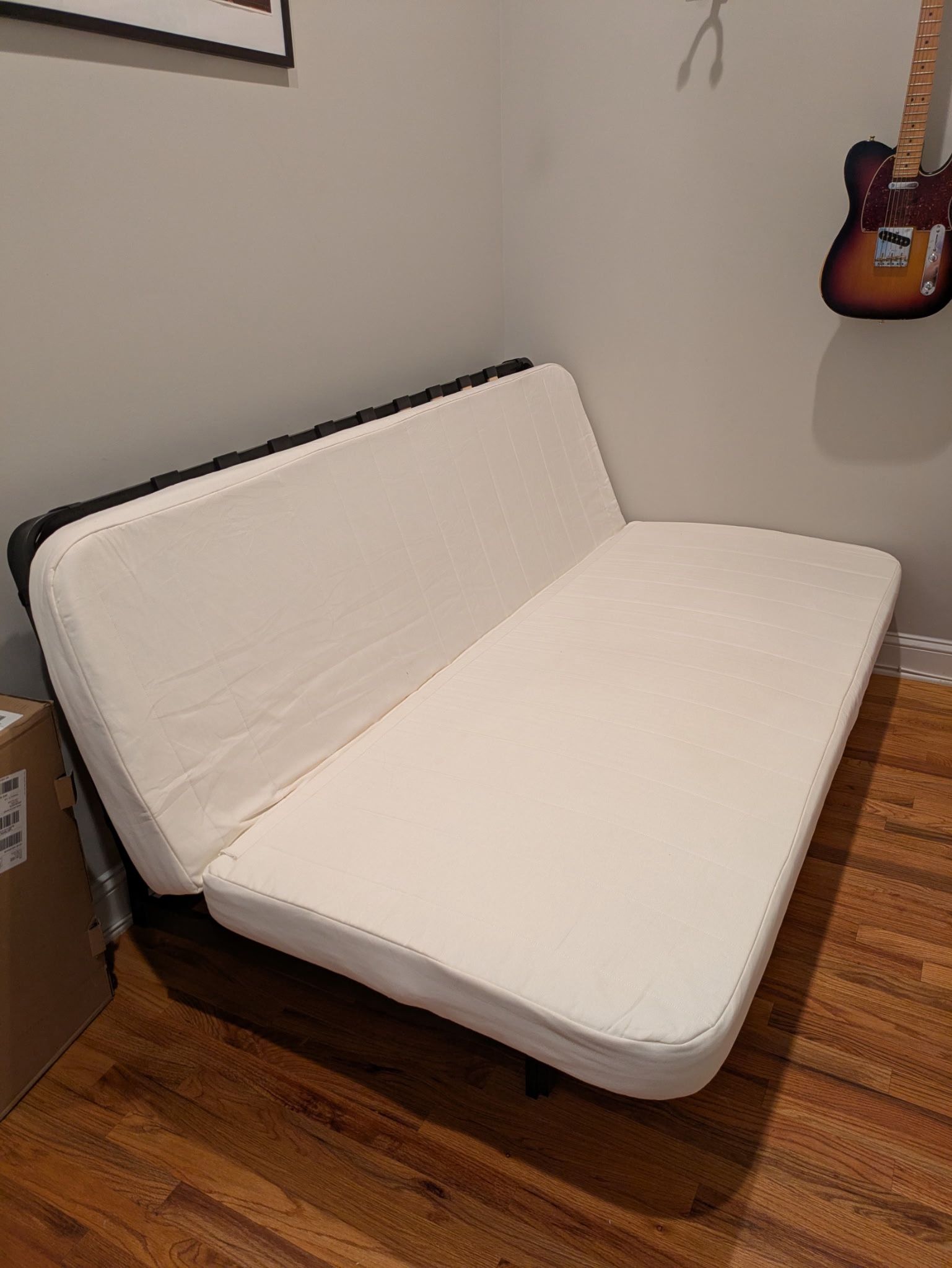 Sleeper Sofa β Great Condition β Pickup Only
