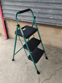 Three step ladder HB Tower in new condition .