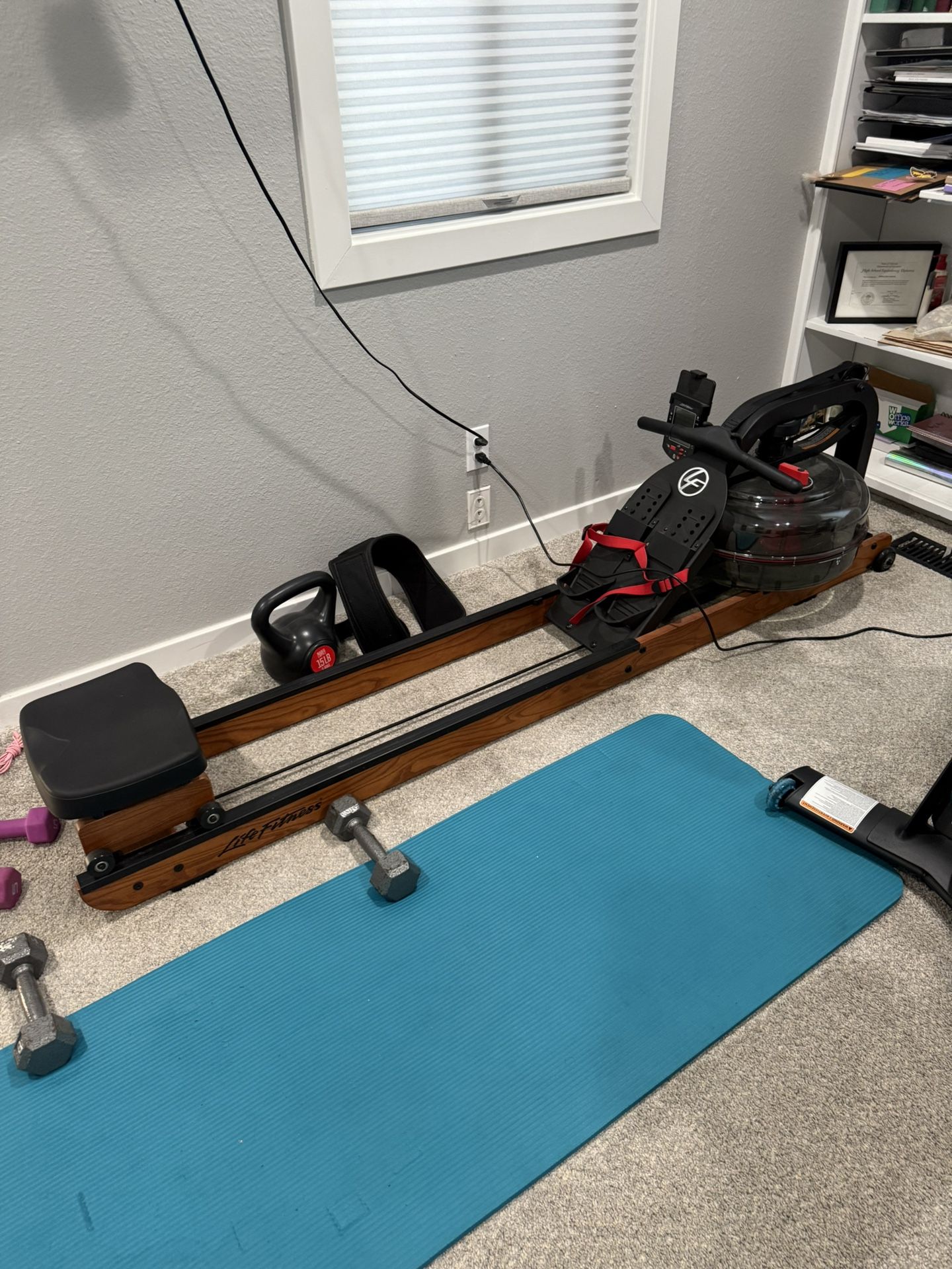 Life fitness rower