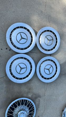 4 Mercedes Hub Caps
