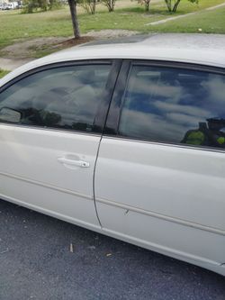 2010 Toyota Avalon