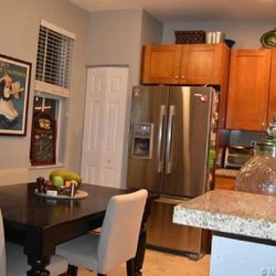 Hard Wood Extendable Table From Pottery Barn 